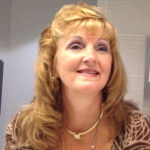 Meet your Posher, Debra